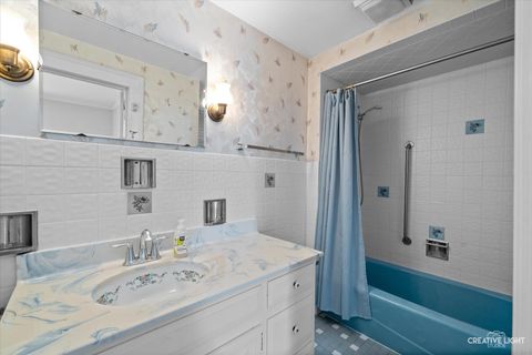 Tiny photo for 309 E 3rd Street, Sandwich, IL 60548 (MLS # 12433302)