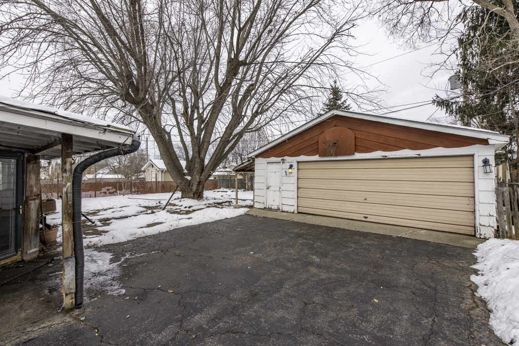 1607 N Channel Drive