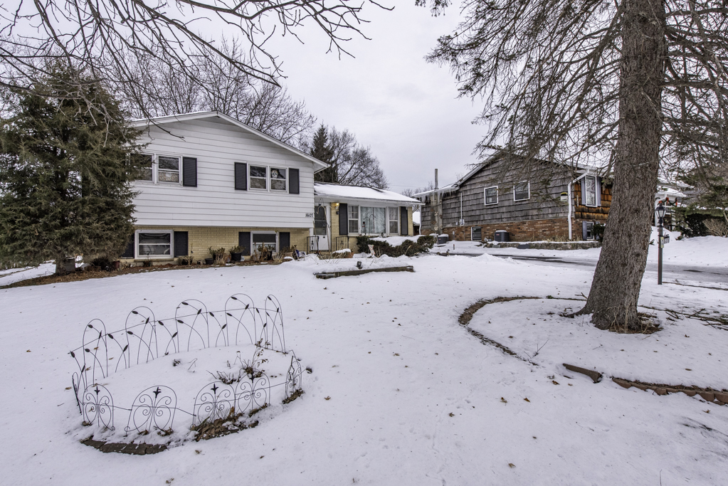 1607 N Channel Drive