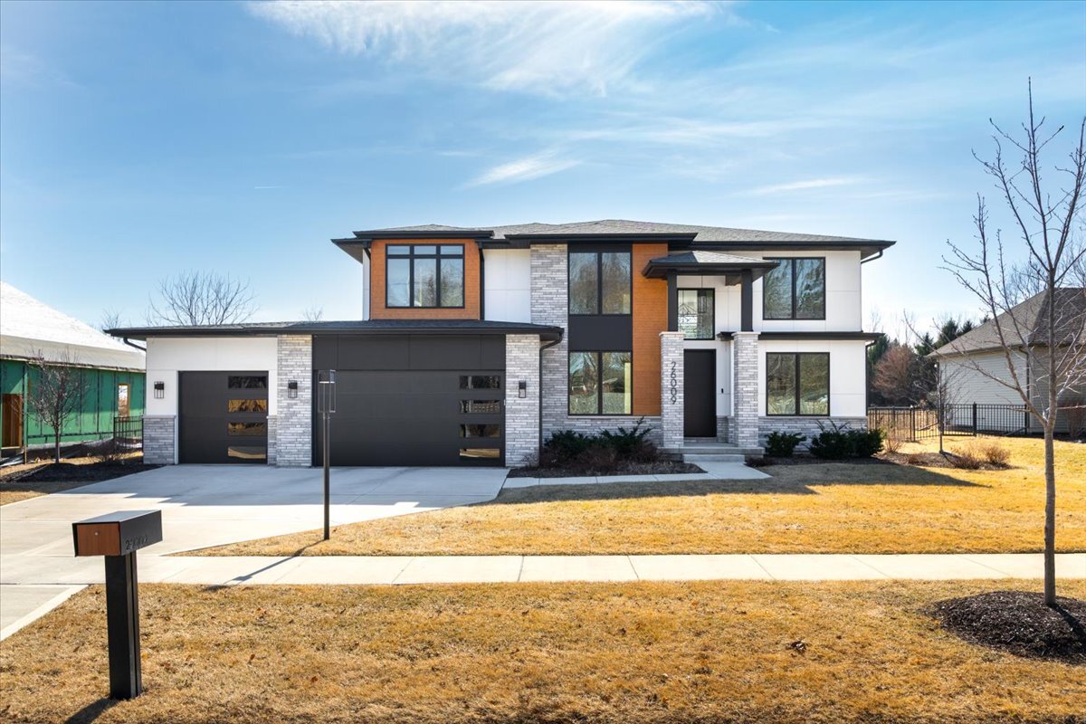 26009 W Forrester Drive