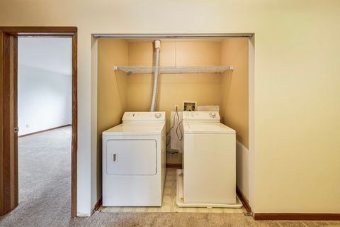 Tiny photo for 14 Oxford Court, Algonquin, IL 60102 (MLS # 12495267)