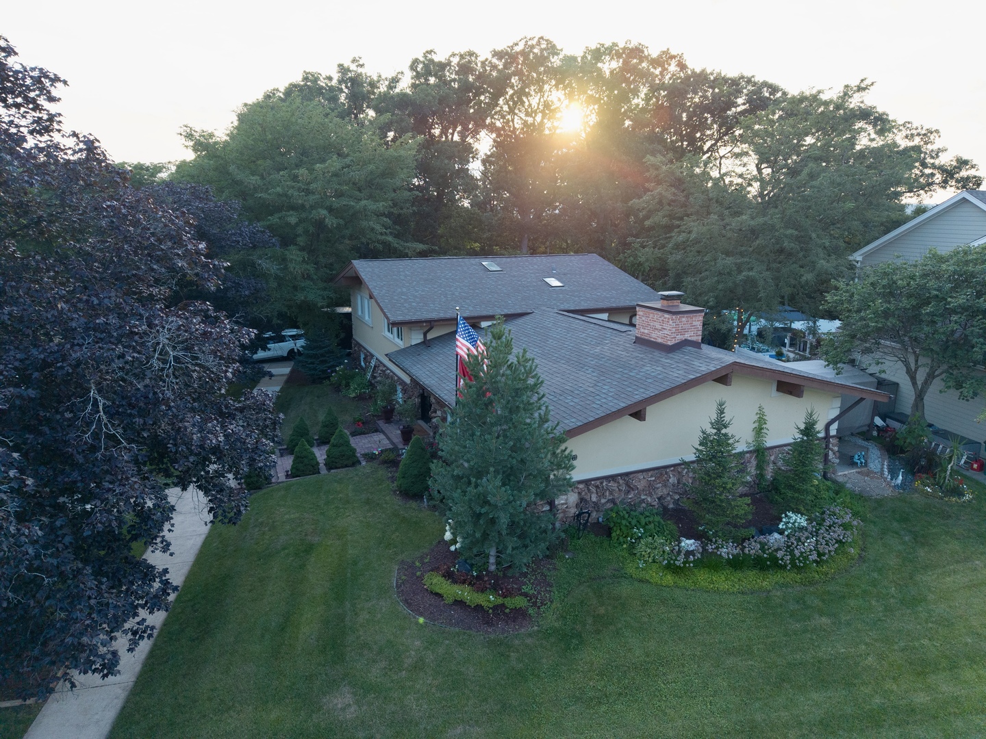 606 Valley Drive