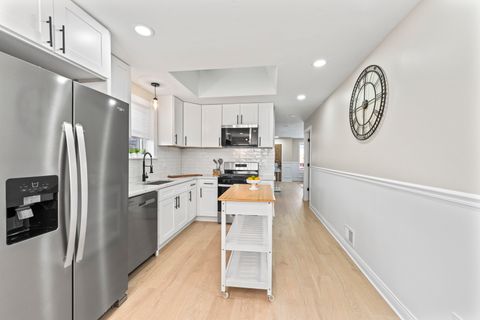 Tiny photo for 8169 S Tripp Avenue, Chicago, IL 60652 (MLS # 12549288)