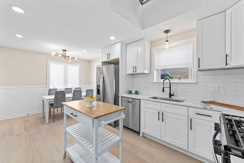 Tiny photo for 8169 S Tripp Avenue, Chicago, IL 60652 (MLS # 12549288)