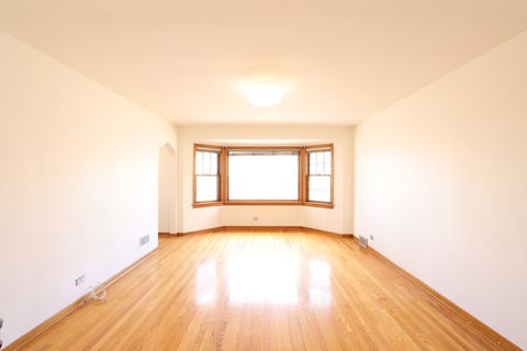 Tiny photo for 4436 S Komensky Avenue, Chicago, IL 60632 (MLS # 12618268)