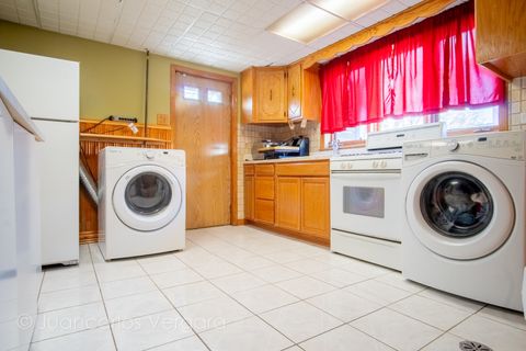 Tiny photo for 8432 Natchez Avenue, Burbank, IL 60459 (MLS # 12593988)