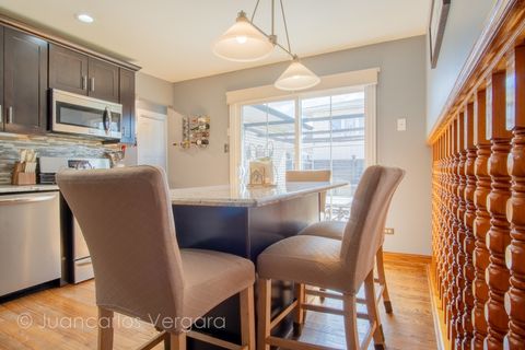 Tiny photo for 8432 Natchez Avenue, Burbank, IL 60459 (MLS # 12593988)