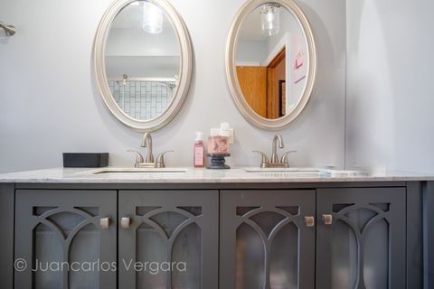 Tiny photo for 8432 Natchez Avenue, Burbank, IL 60459 (MLS # 12593988)