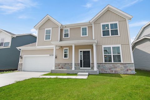 32016 Savannah Drive Lakemoor IL 60051