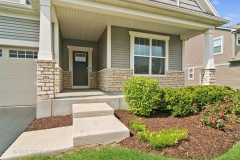 Tiny photo for 1140 River Birch Boulevard, Crystal Lake, IL 60012 (MLS # 12485491)