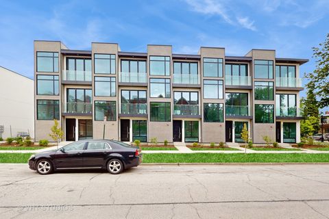 Tiny photo for 6338 Hennings Court, Morton Grove, IL 60053 (MLS # 12562713)