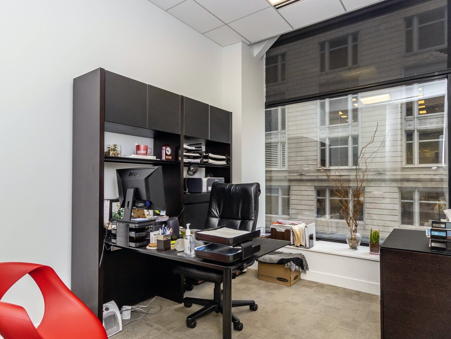 6 E Monroe Street 300