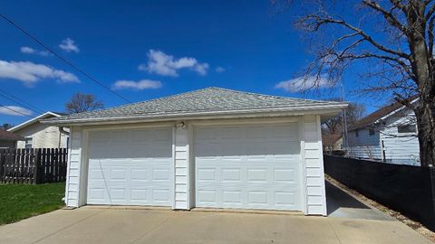 Tiny photo for 1124 13th Avenue, Fulton, IL 61252 (MLS # 12614053)