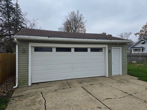 Tiny photo for 417 Stewart Avenue, Woodstock, IL 60098 (MLS # 12520930)