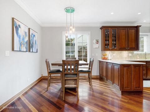 Tiny photo for 113 Mohawk Drive, Clarendon Hills, IL 60514 (MLS # 12450319)