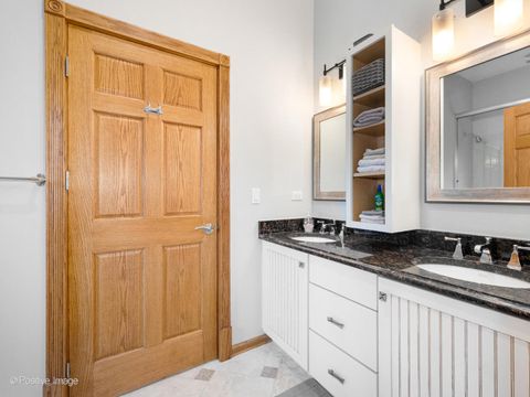 Tiny photo for 113 Mohawk Drive, Clarendon Hills, IL 60514 (MLS # 12450319)