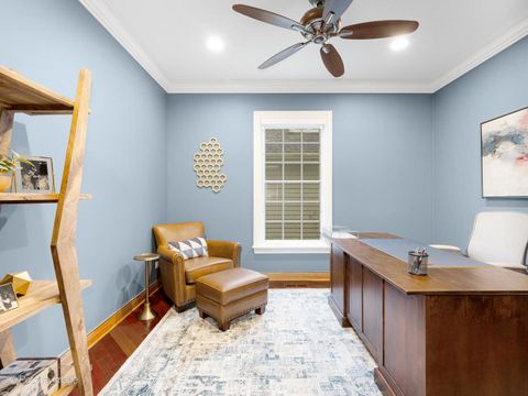 Tiny photo for 113 Mohawk Drive, Clarendon Hills, IL 60514 (MLS # 12450319)