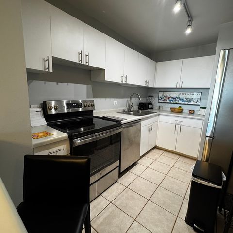 Tiny photo for 5320 N Sheridan Road #2001, Chicago, IL 60640 (MLS # 12522980)