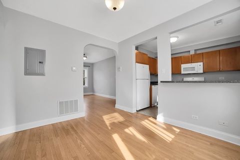 Tiny photo for 2719 N Lockwood Avenue #2B, Chicago, IL 60639 (MLS # 12578712)