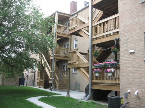 Tiny photo for 2719 N Lockwood Avenue #2B, Chicago, IL 60639 (MLS # 12578712)