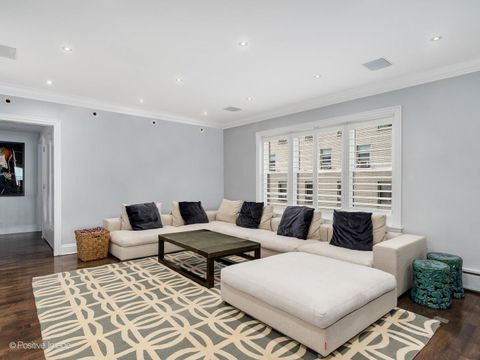 Tiny photo for 3920 N LAKE SHORE Drive #12N, Chicago, IL 60613 (MLS # 12439750)