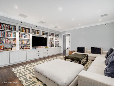 Tiny photo for 3920 N LAKE SHORE Drive #12N, Chicago, IL 60613 (MLS # 12439750)