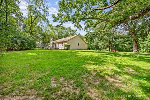 Tiny photo for 15805 Lerita Drive, Huntley, IL 60142 (MLS # 12444877)