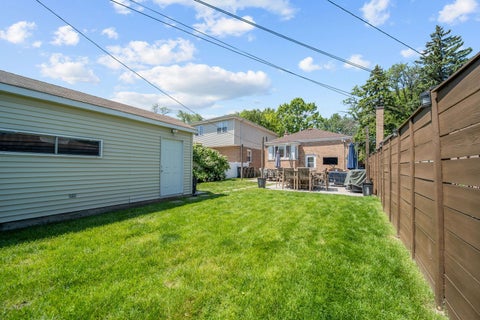 Tiny photo for 10805 S Drake Avenue, Chicago, IL 60655 (MLS # 12653868)