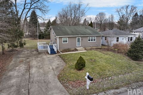 Tiny photo for 38132 N Manor Avenue, Beach Park, IL 60087 (MLS # 12620282)