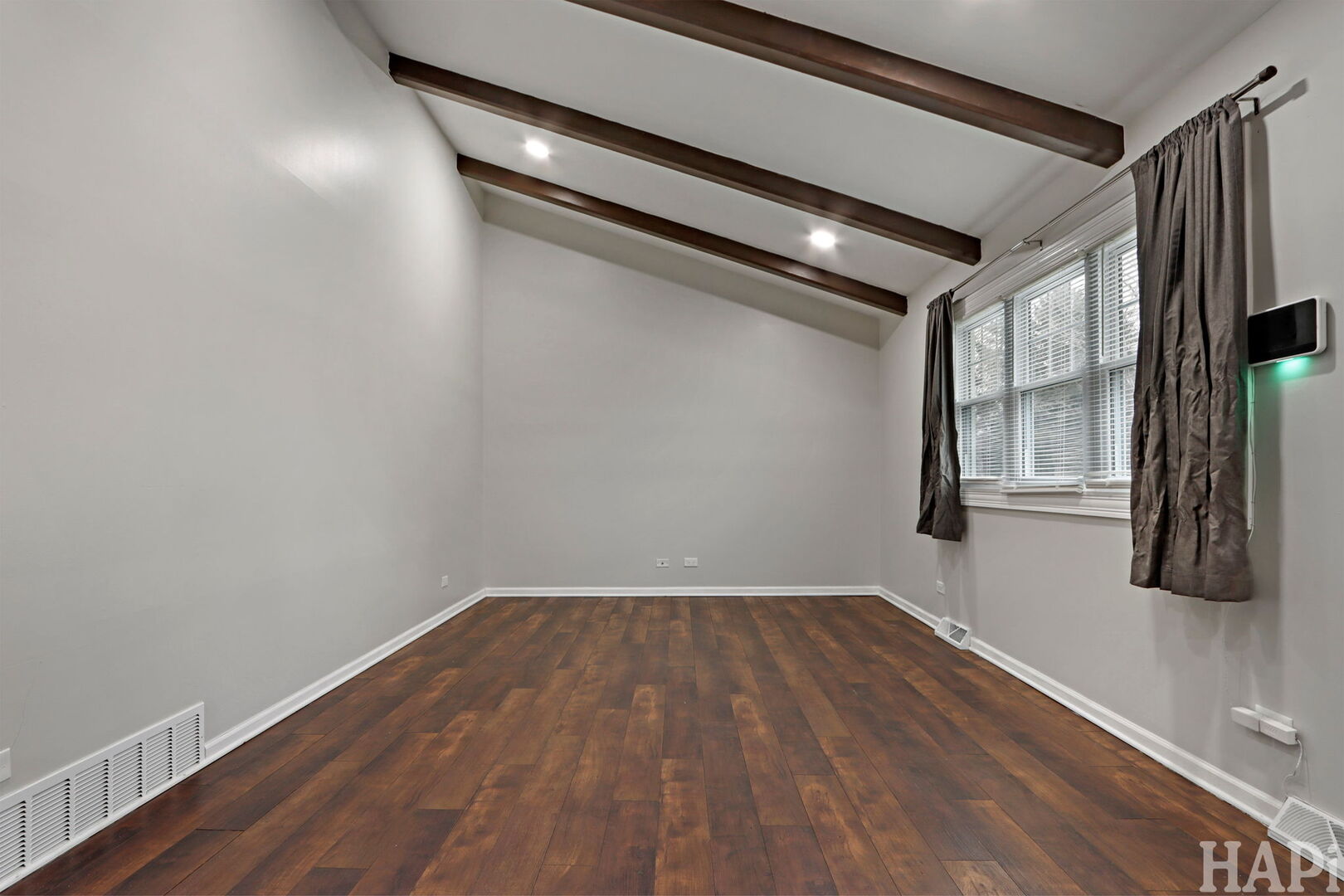 38132 N Manor Avenue