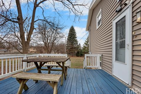 Tiny photo for 38132 N Manor Avenue, Beach Park, IL 60087 (MLS # 12620282)