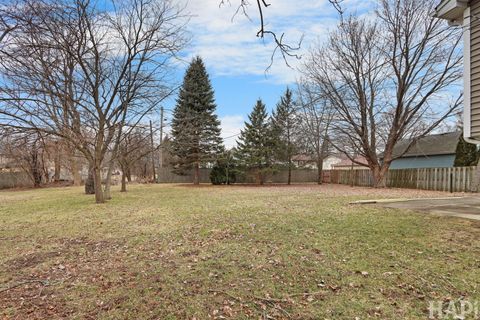 Tiny photo for 38132 N Manor Avenue, Beach Park, IL 60087 (MLS # 12620282)