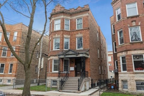 2151 W Cortez Street Chicago IL 60622