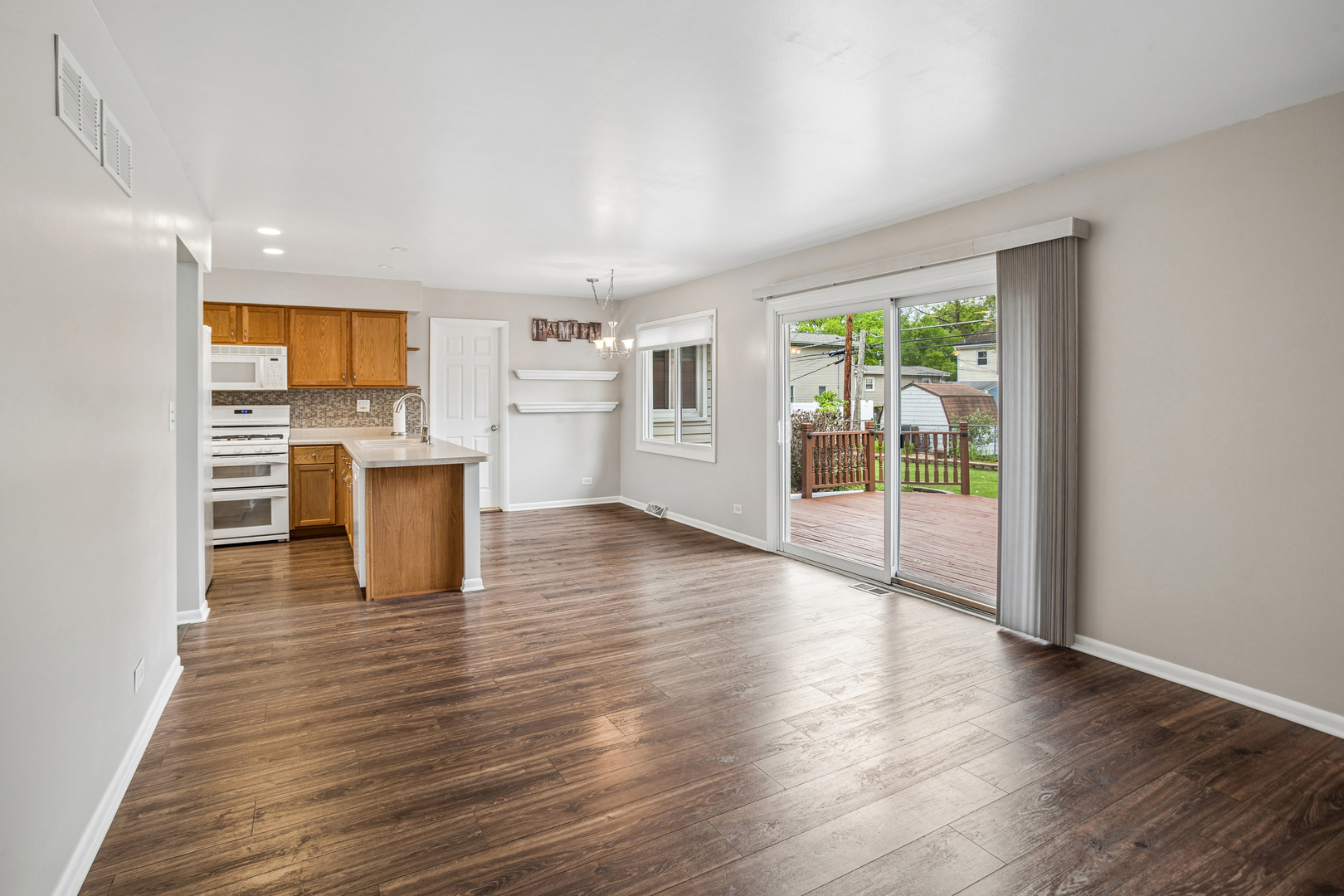 495 Kinkaid Court