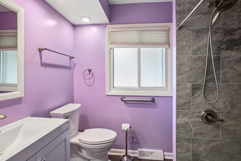 Tiny photo for 495 Kinkaid Court, Des Plaines, IL 60016 (MLS # 12608947)