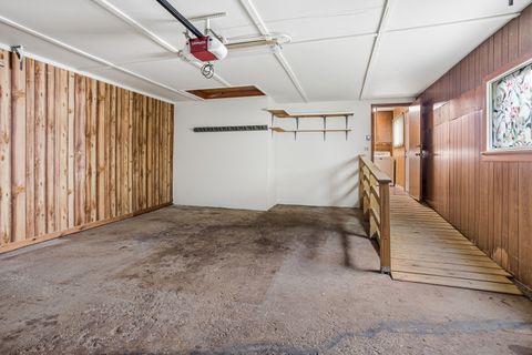 Tiny photo for 495 Kinkaid Court, Des Plaines, IL 60016 (MLS # 12608947)