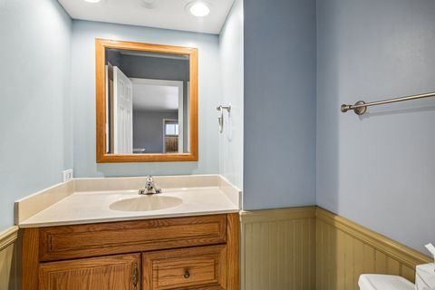 Tiny photo for 495 Kinkaid Court, Des Plaines, IL 60016 (MLS # 12608947)