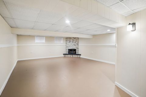 Tiny photo for 495 Kinkaid Court, Des Plaines, IL 60016 (MLS # 12608947)
