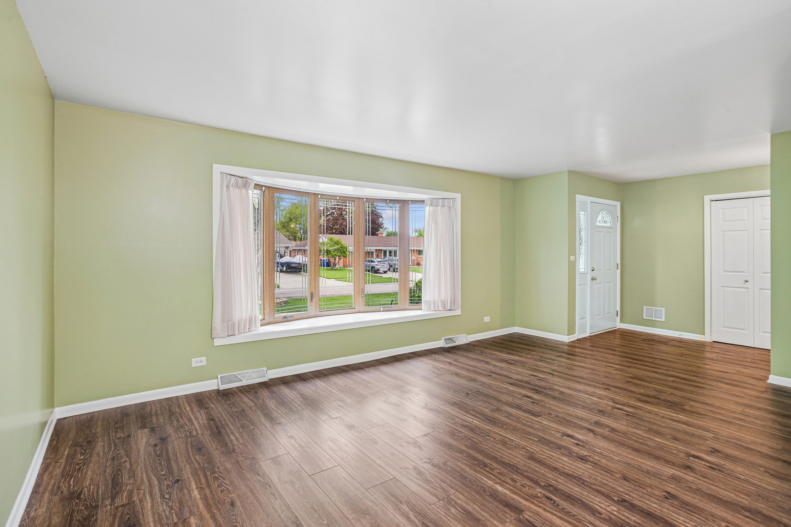 495 Kinkaid Court
