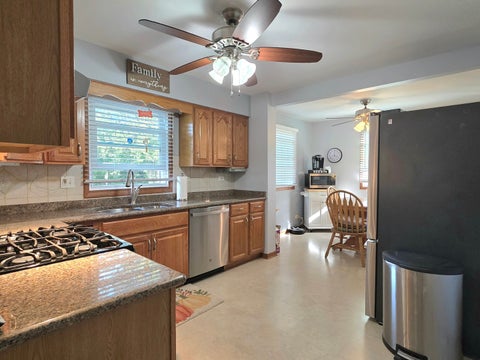 Tiny photo for 9001 S Maple Lane, Hickory Hills, IL 60457 (MLS # 12787809)