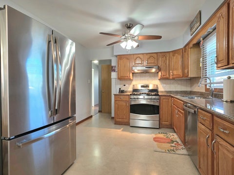 Tiny photo for 9001 S Maple Lane, Hickory Hills, IL 60457 (MLS # 12787809)