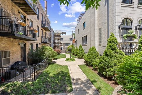 Tiny photo for 1920 W Dickens Avenue #3R, Chicago, IL 60614 (MLS # 12678652)