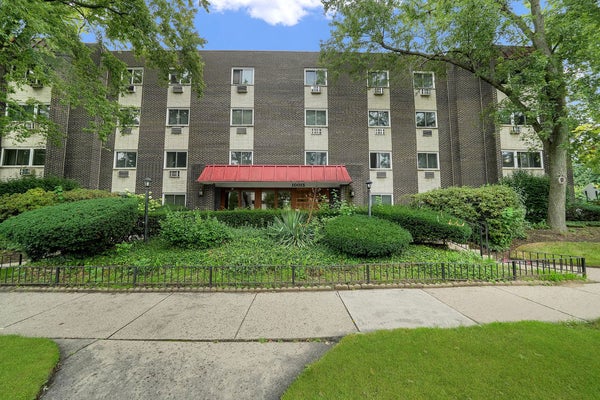 10015 BEVERLY DR APT 404, SKOKIE, IL 60076 - Image 4f2c2e32d9ce93efb85aae8a31fb6cda/214022371