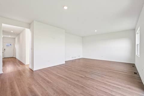 Tiny photo for 997 Emerald Drive, Montgomery, IL 60538 (MLS # 12709233)