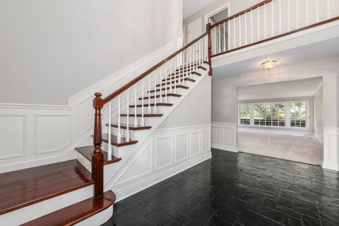 Tiny photo for 2 Royal Vale Drive, Oak Brook, IL 60523 (MLS # 12483562)