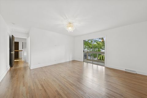 Tiny photo for 719 N Elm Street, Hinsdale, IL 60521 (MLS # 12496092)