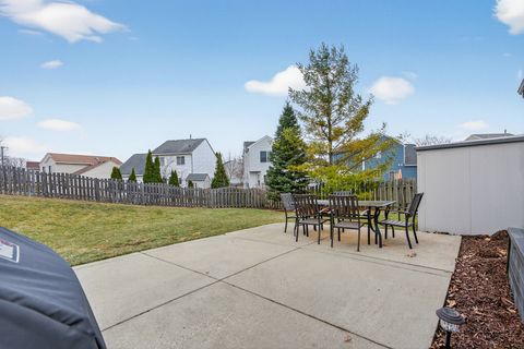 Tiny photo for 9 Annandale Court, Lake In The Hills, IL 60156 (MLS # 12573896)