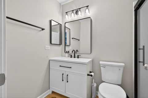 Tiny photo for 9 Annandale Court, Lake In The Hills, IL 60156 (MLS # 12573896)