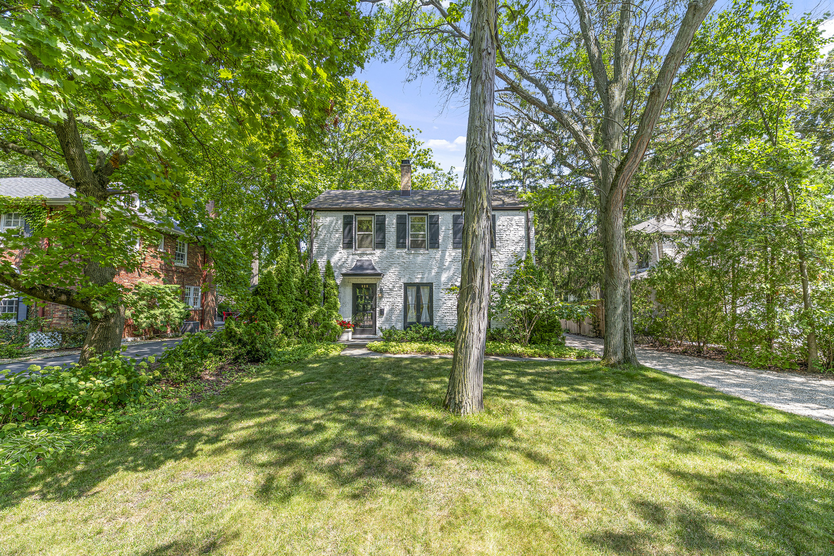 325 Lincolnwood Road
