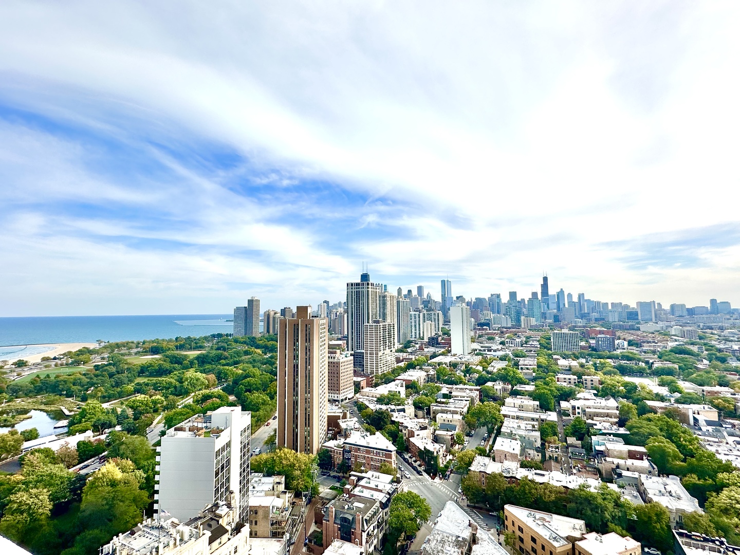 1960 N Lincoln Park West Avenue 3008